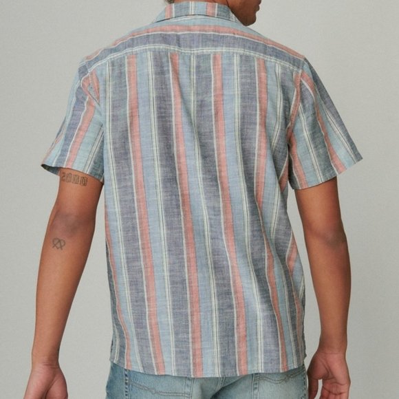 Size Small Lucky Brand Men's Striped Short Sleeve Camp Collar Shirt - Picture 2 of 5